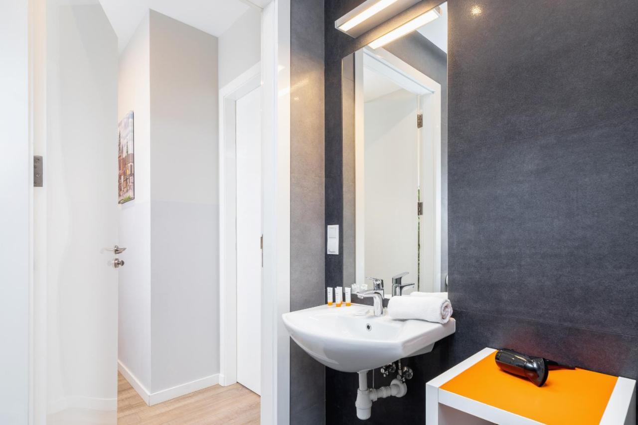 Central Planty Park Apartment Lobzowska By Noclegi Renters Краков Экстерьер фото